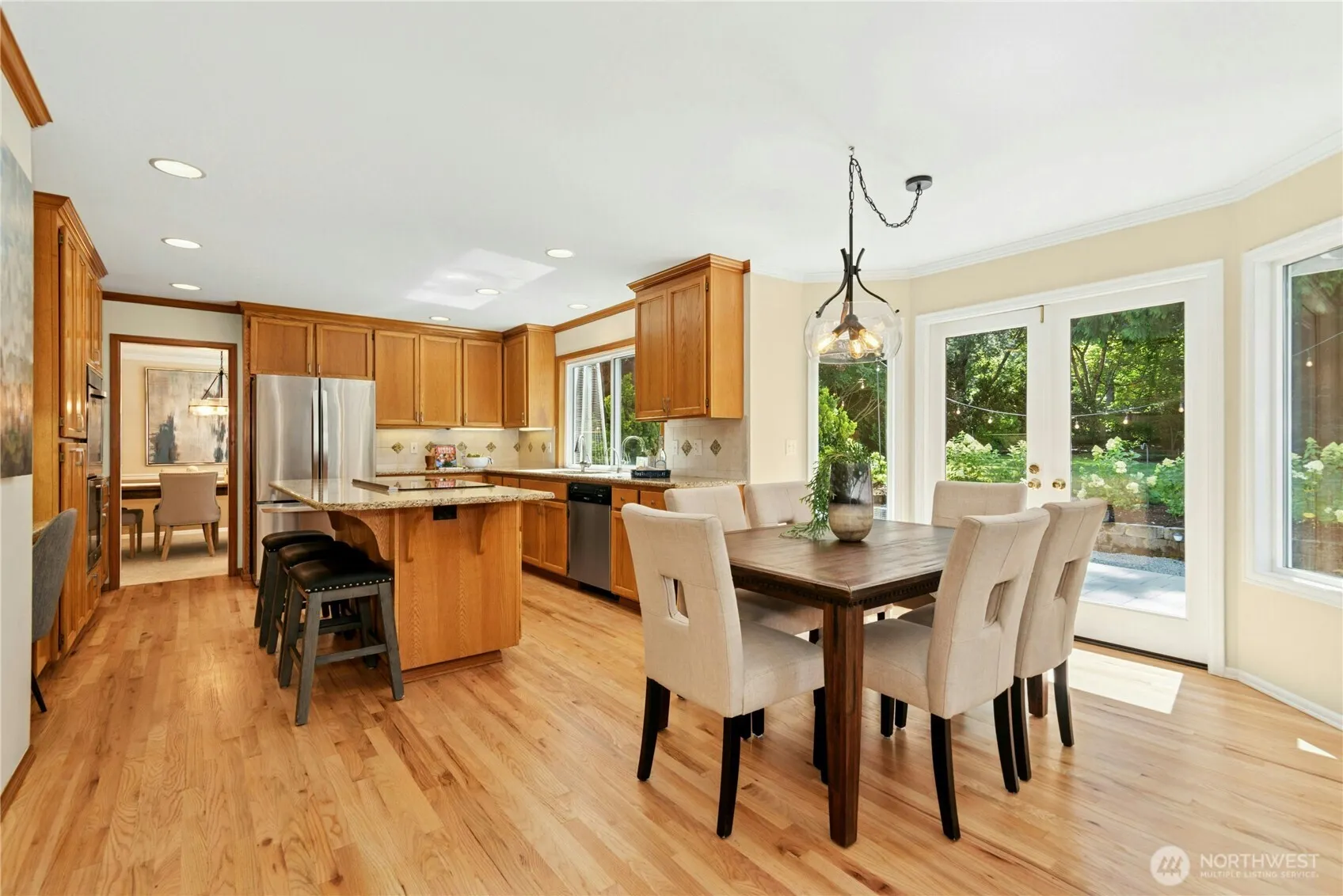26007 NE 27th Drive , Redmond, WA 98053