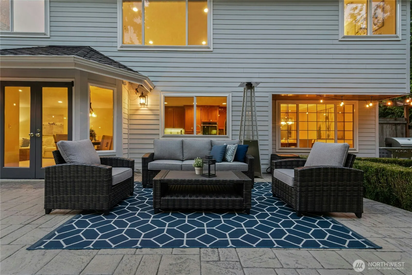 26007 NE 27th Drive , Redmond, WA 98053