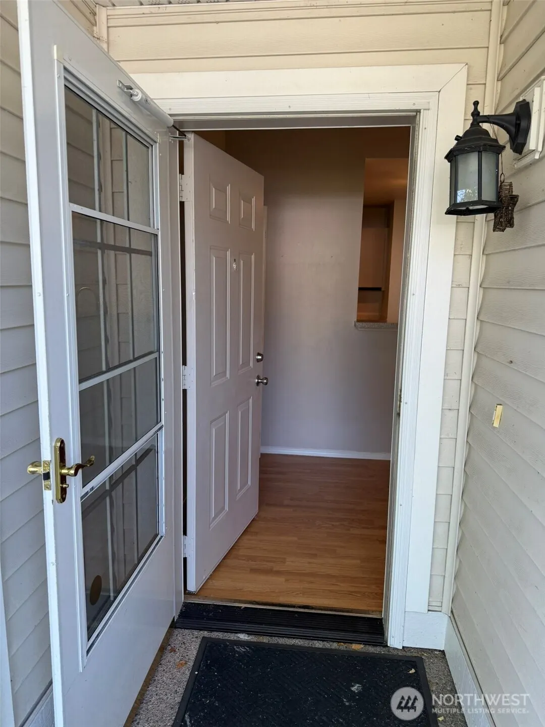 4207 S 223rd Street #104, Kent, WA 98032