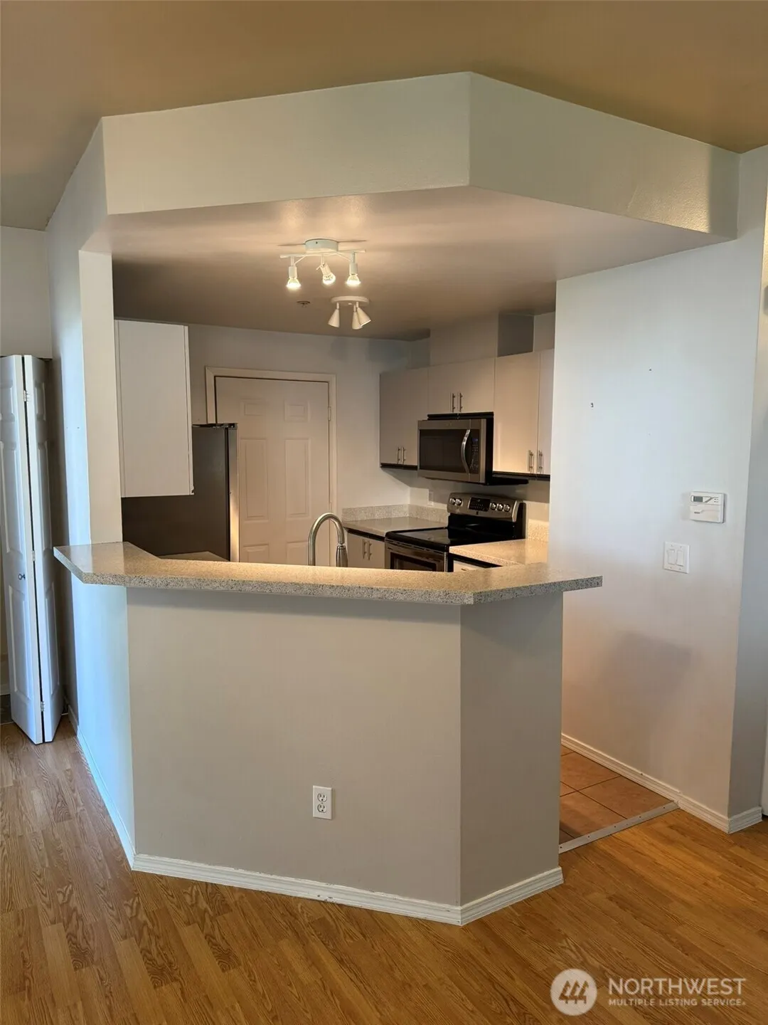 4207 S 223rd Street #104, Kent, WA 98032