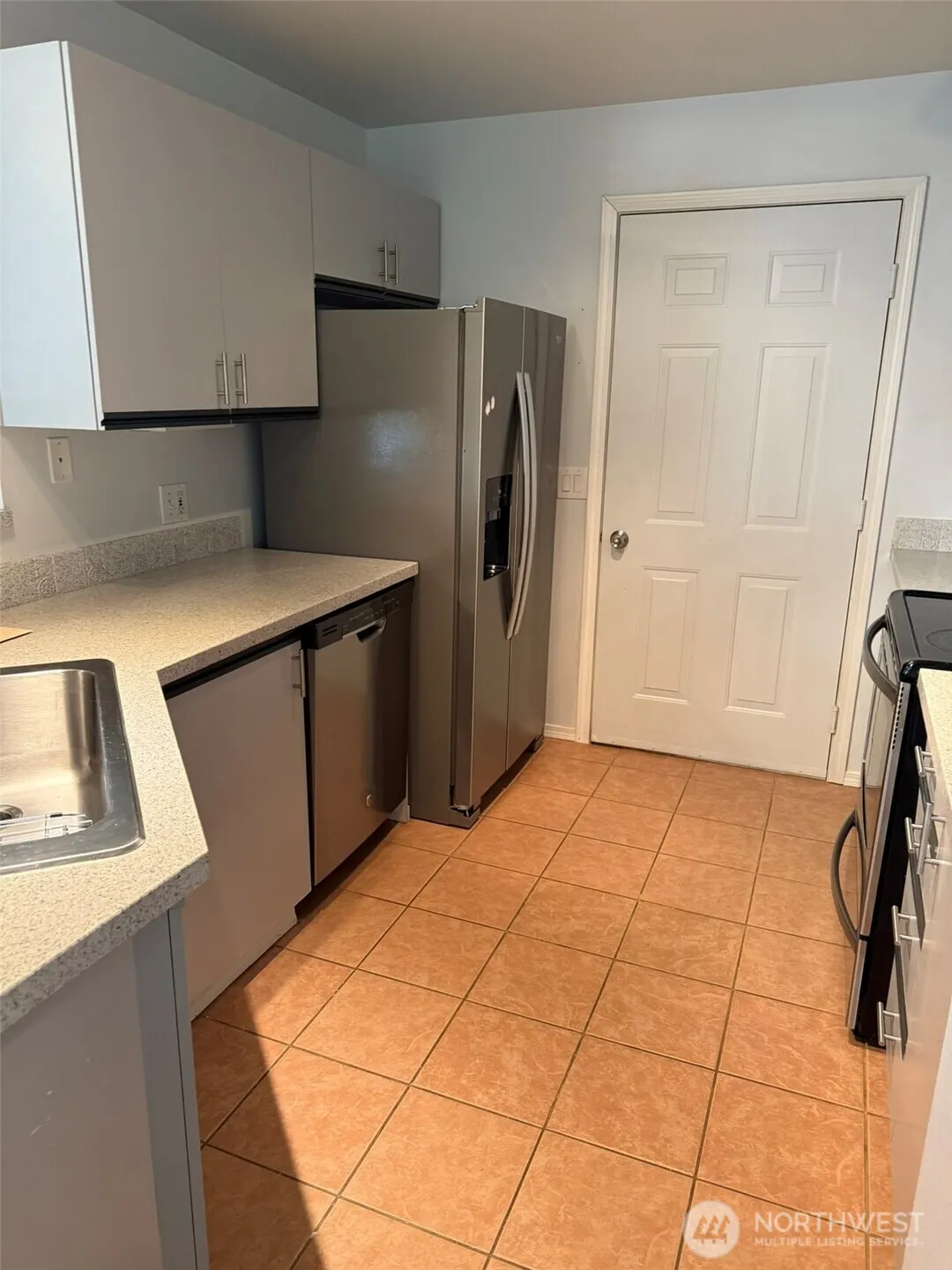4207 S 223rd Street #104, Kent, WA 98032