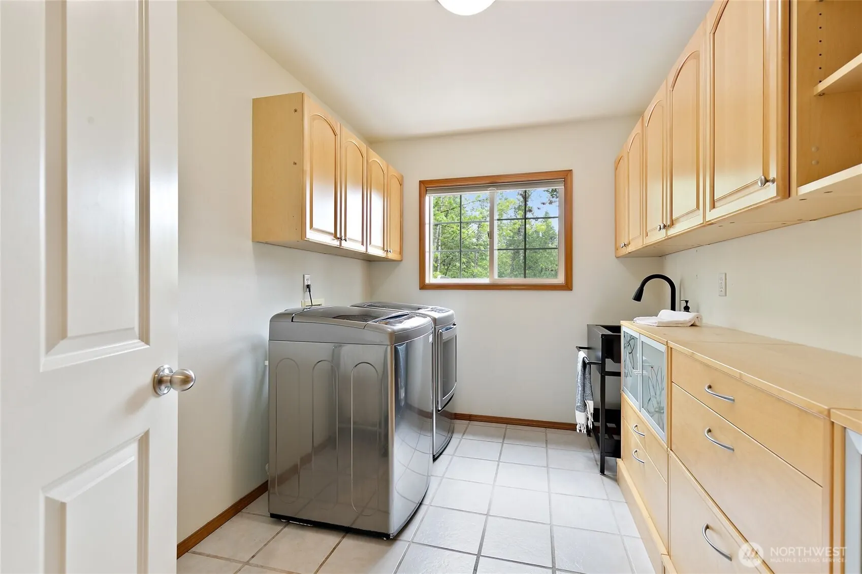 20119 208th Avenue SE, Renton, WA 98058