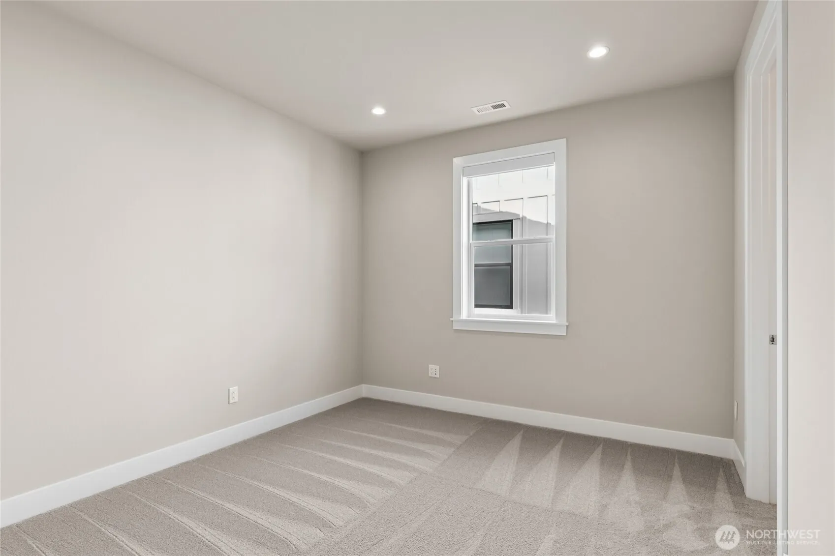 14449 133rd Place NE #6, Woodinville, WA 98072