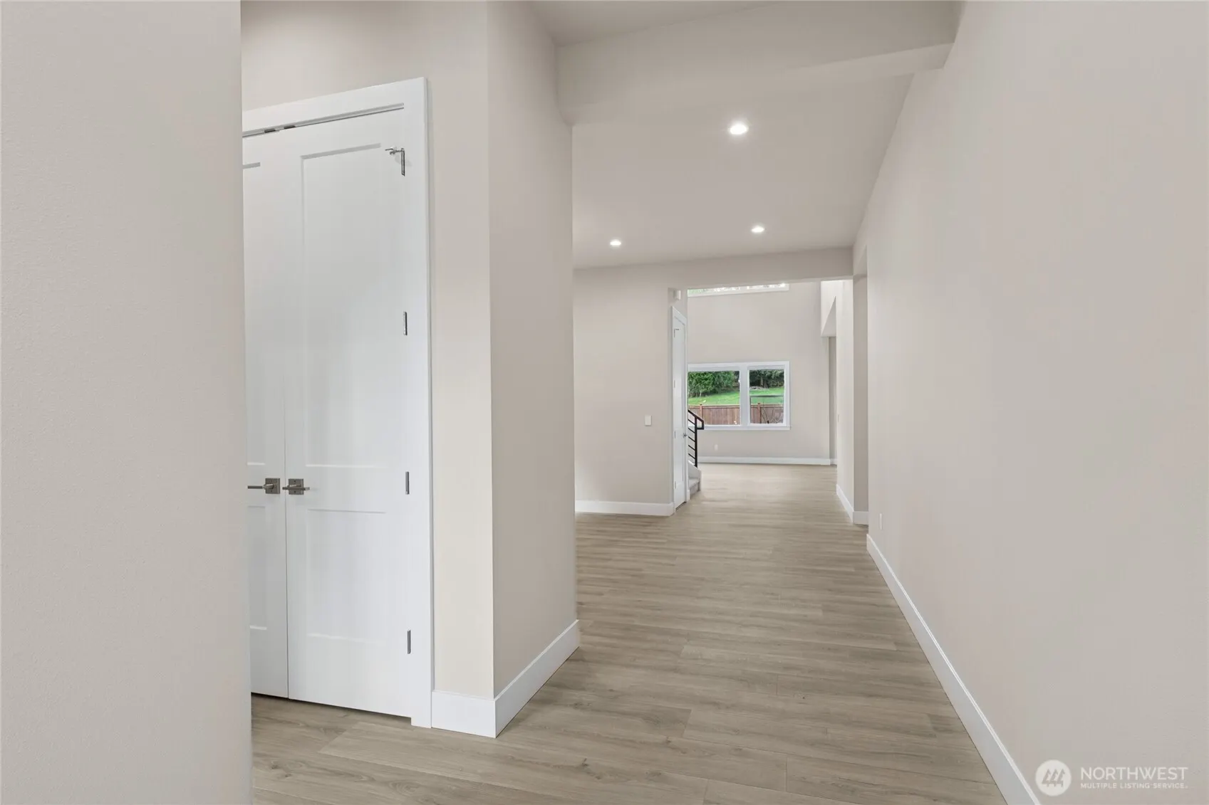 14449 133rd Place NE #6, Woodinville, WA 98072