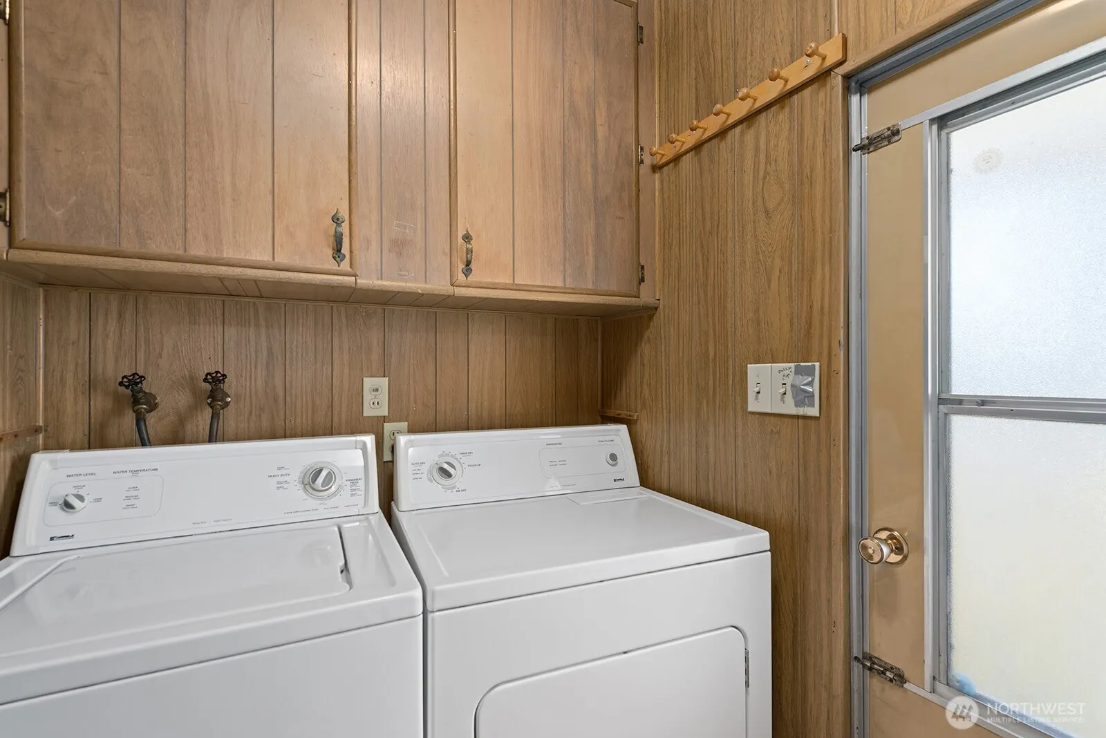 14322 Admiralty Way #125, Lynnwood, WA 98087