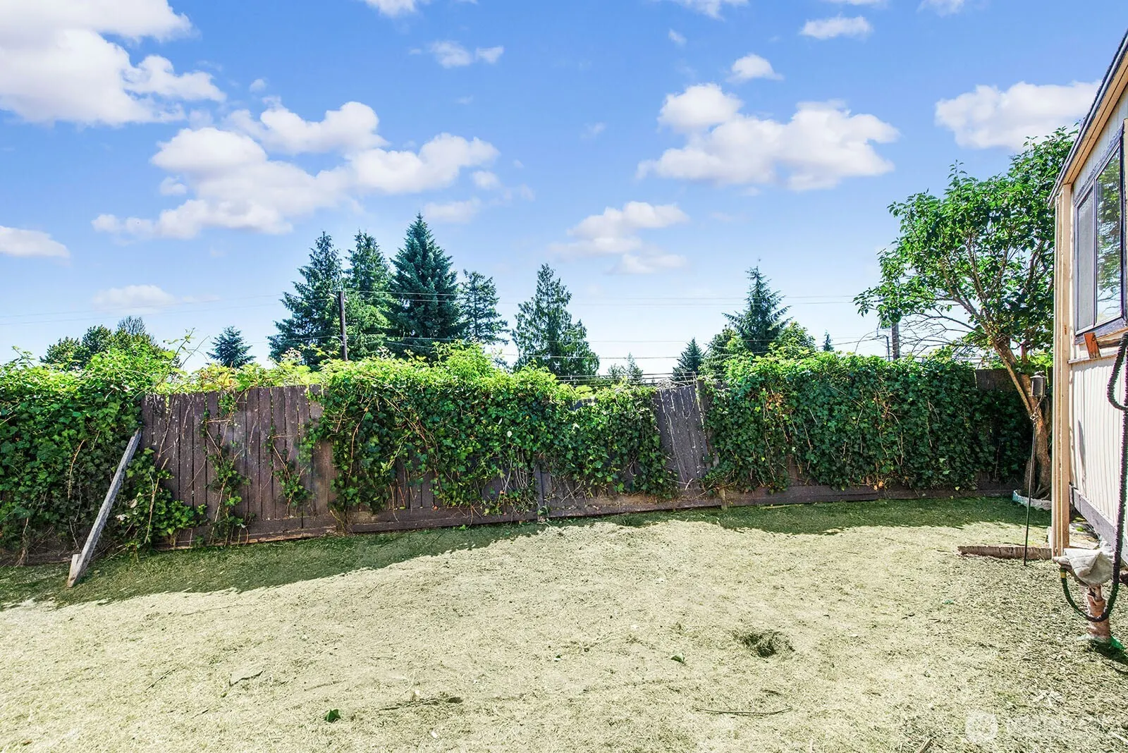 14322 Admiralty Way #125, Lynnwood, WA 98087