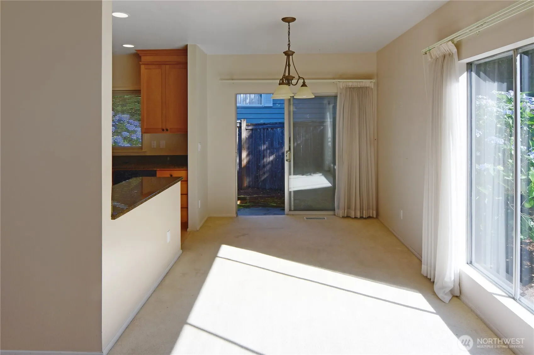 14421 118th Avenue NE, Kirkland, WA 98034