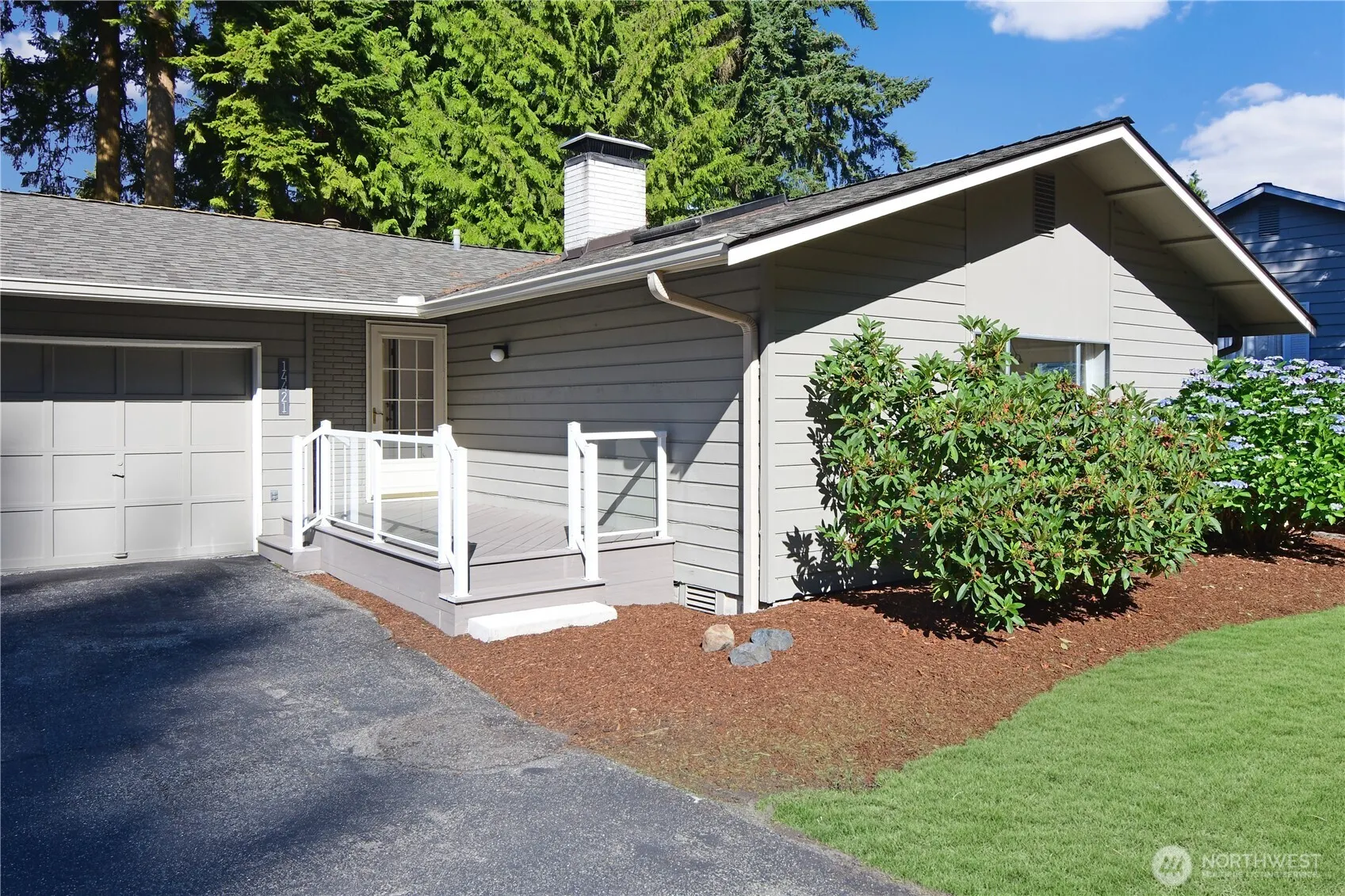 14421 118th Avenue NE, Kirkland, WA 98034
