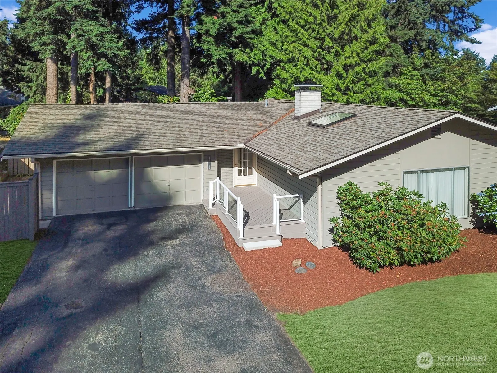 14421 118th Avenue NE, Kirkland, WA 98034