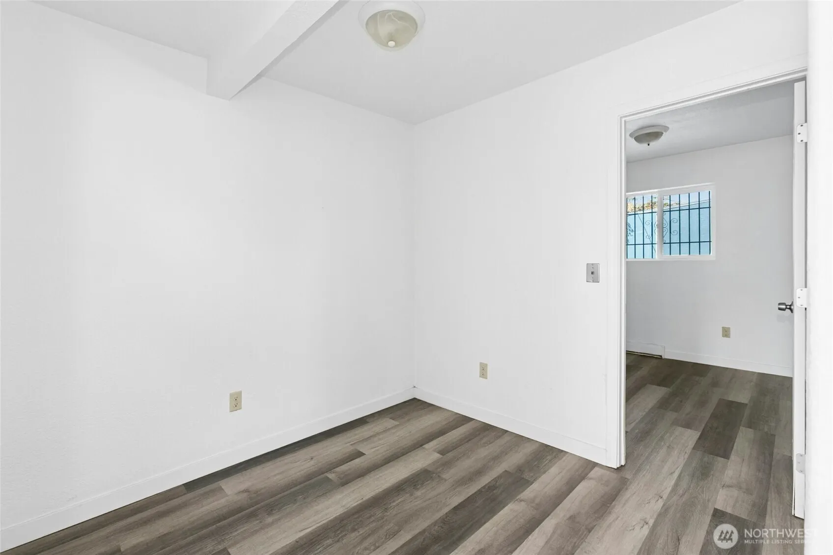 525 Central Avenue N, Kent, WA 98032