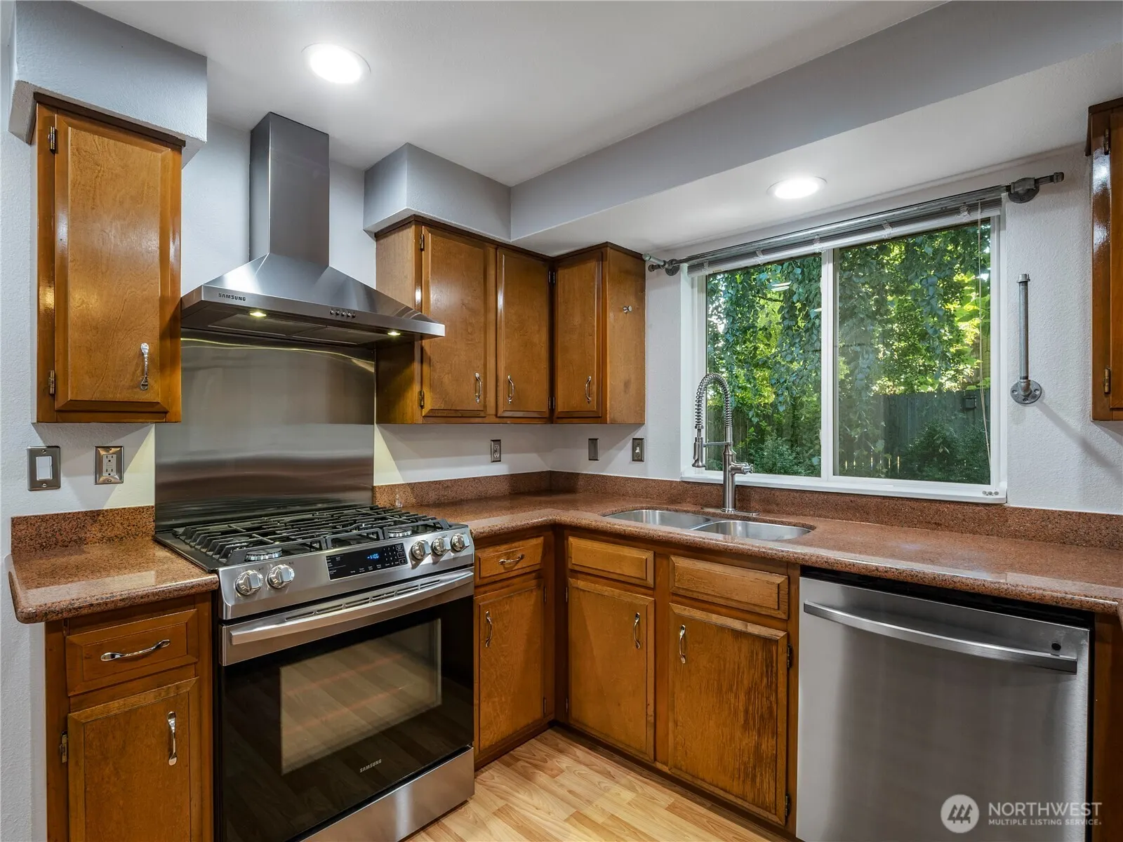 1908 SE 21st Place , Renton, WA 98055