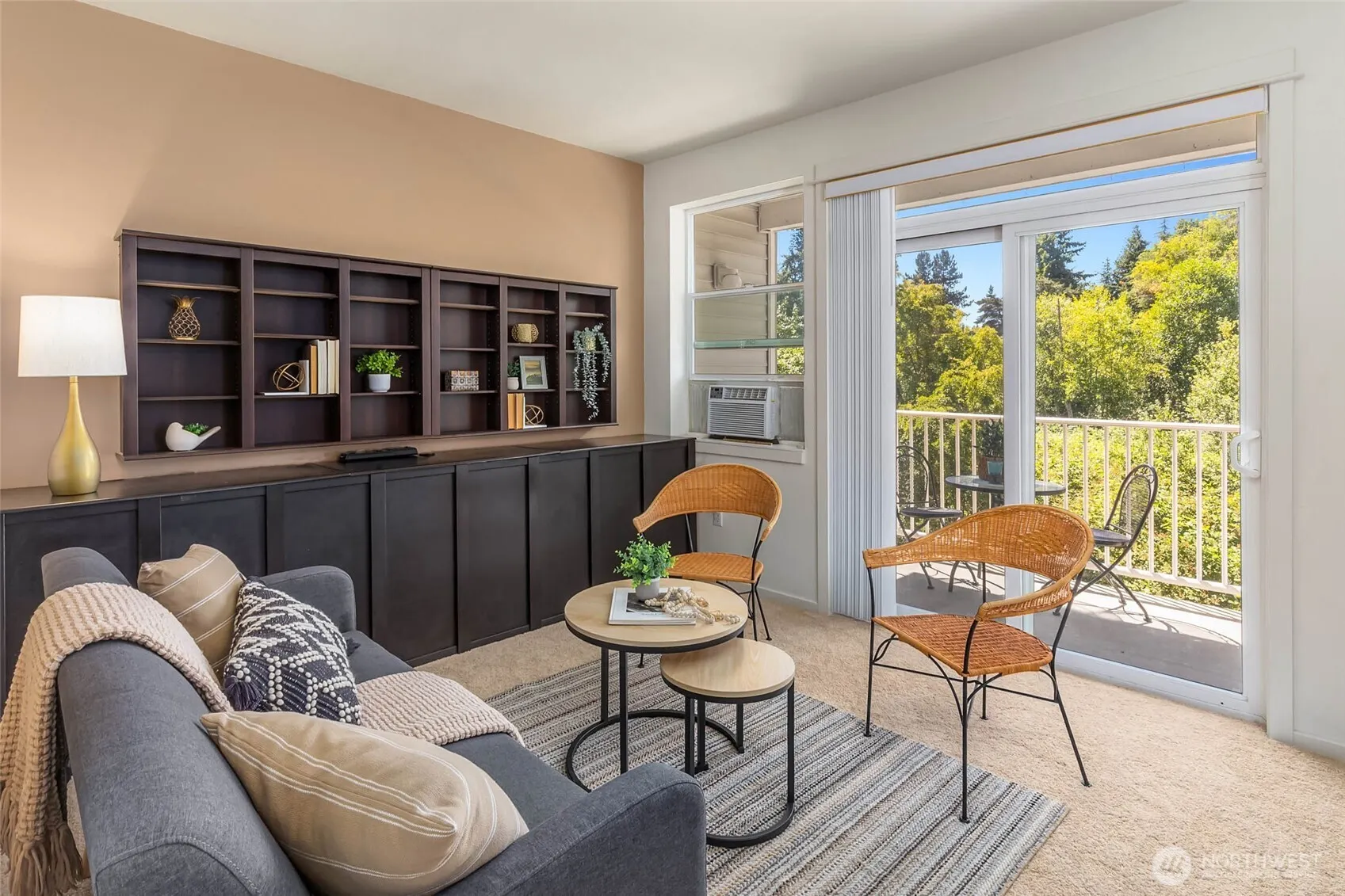 2009 196th Street SE #C202, Bothell, WA 98012