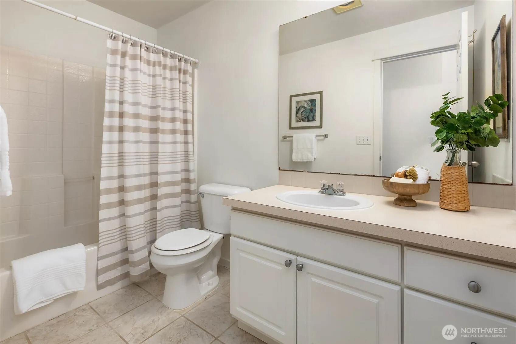 2009 196th Street SE #C202, Bothell, WA 98012