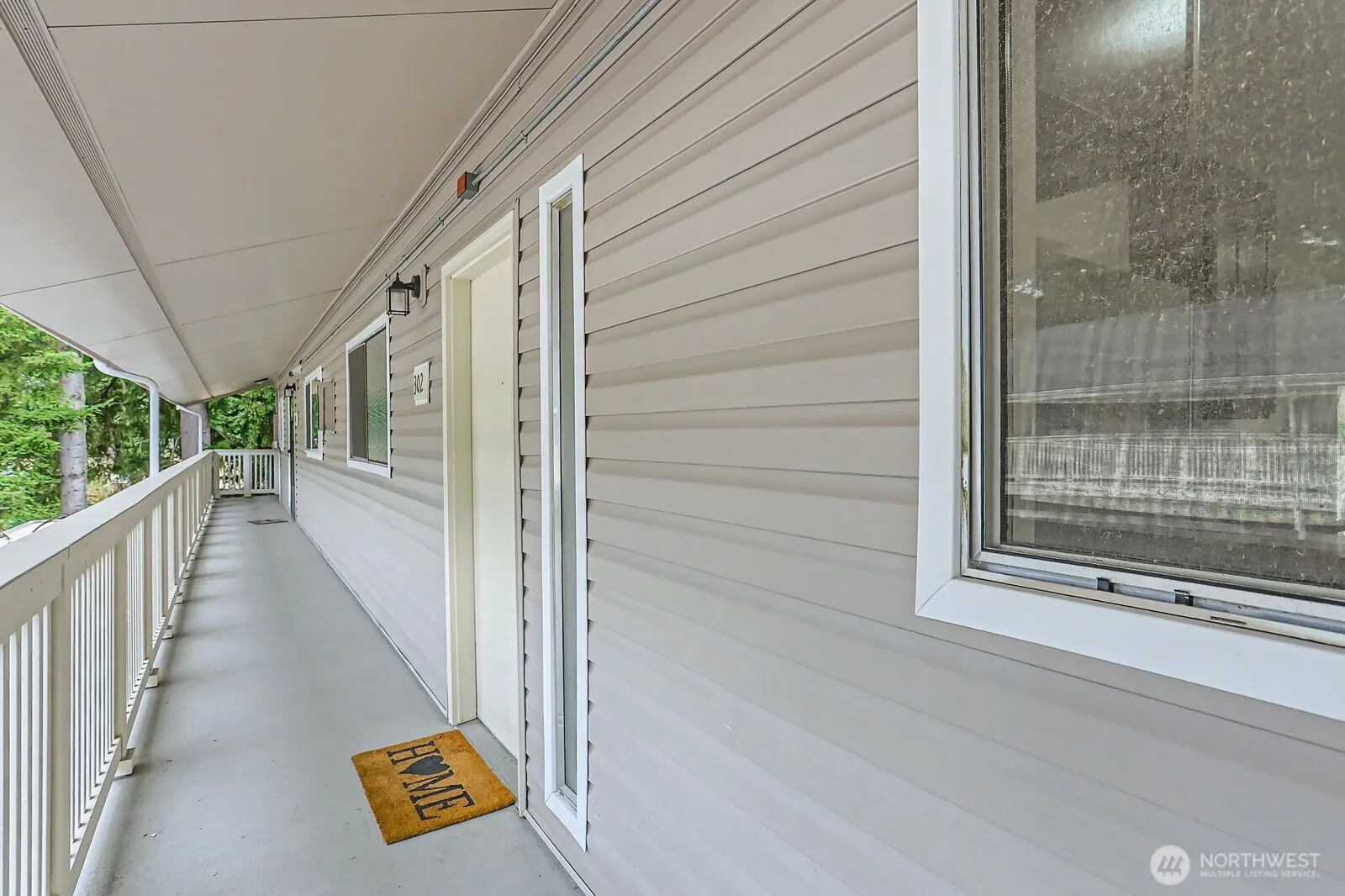 14547 NE 40th St #J302, Bellevue, WA 98007