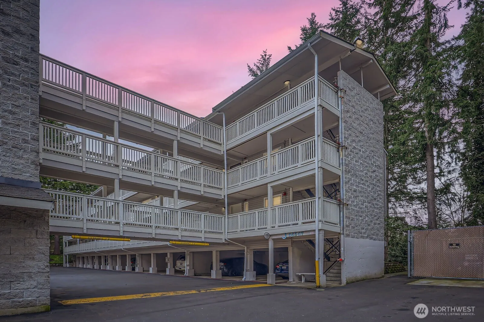 14547 NE 40th St #J302, Bellevue, WA 98007