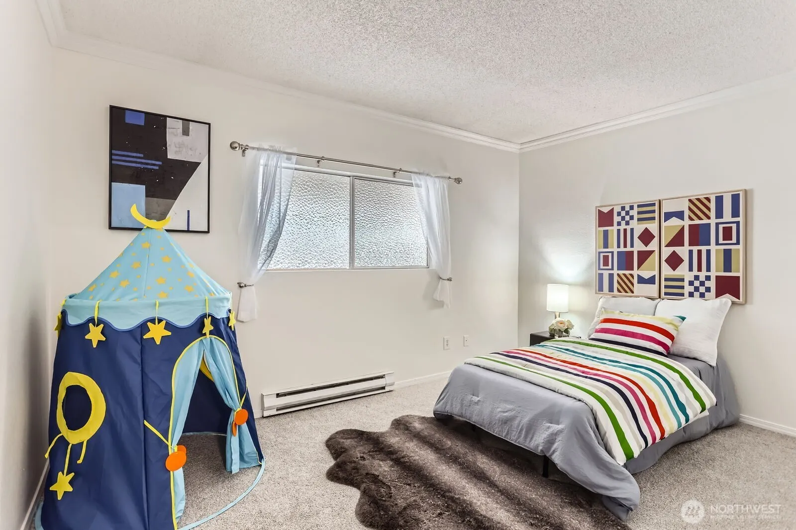 14547 NE 40th St #J302, Bellevue, WA 98007