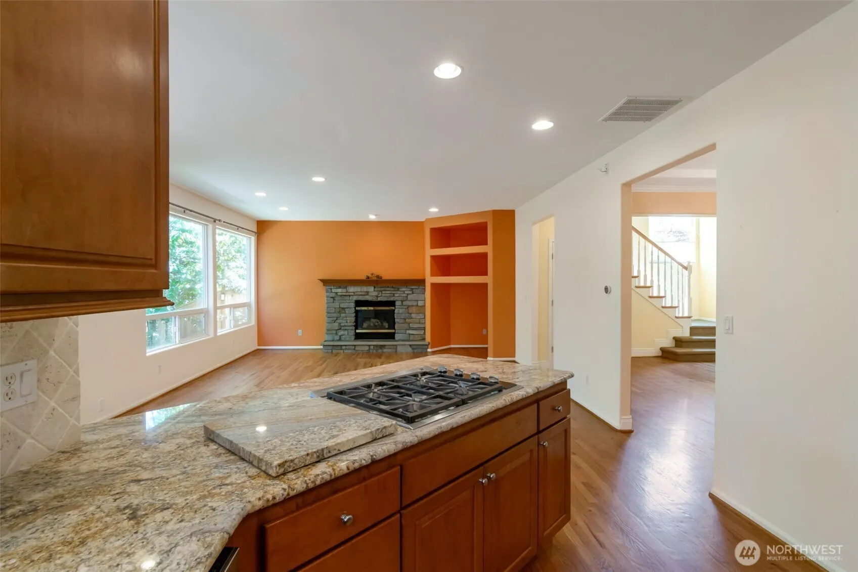 11218 NE 117th Street , Kirkland, WA 98034
