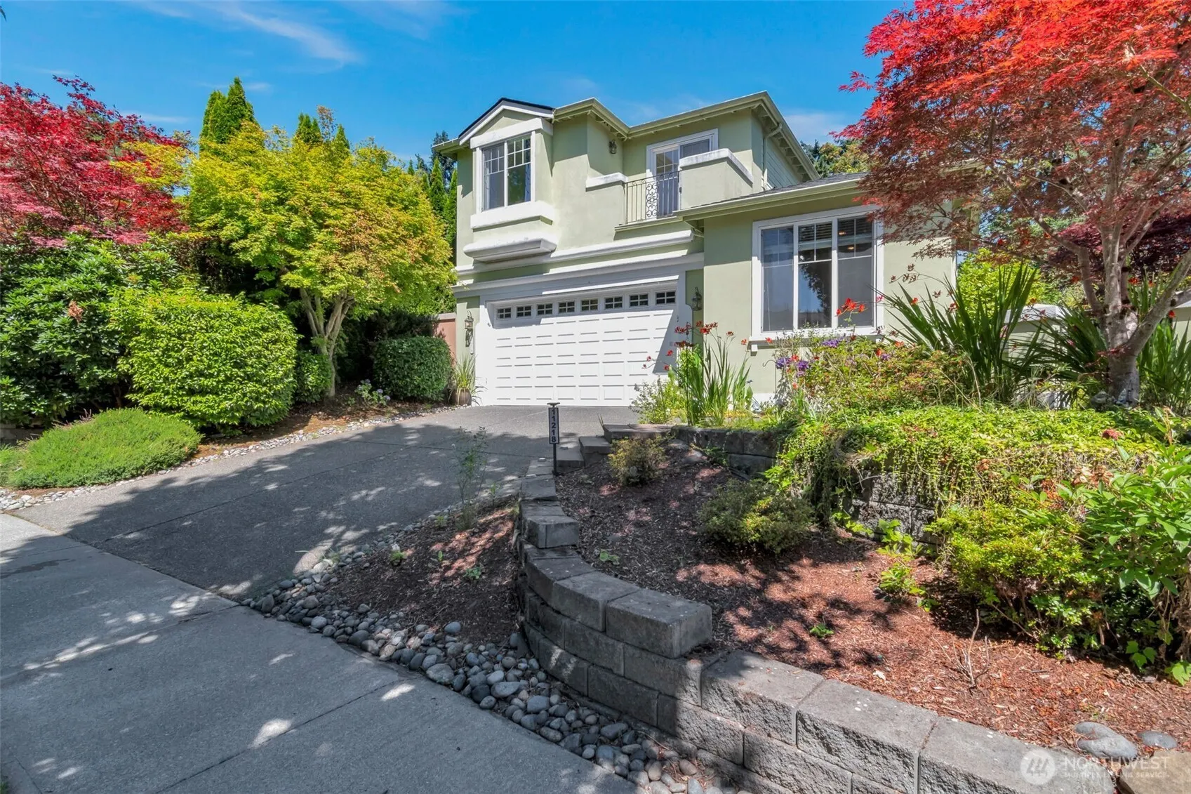 11218 NE 117th Street , Kirkland, WA 98034