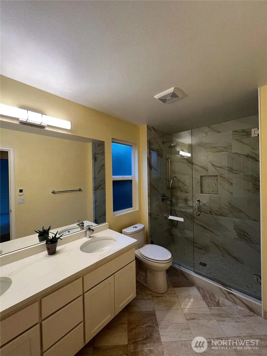 11218 NE 117th Street , Kirkland, WA 98034