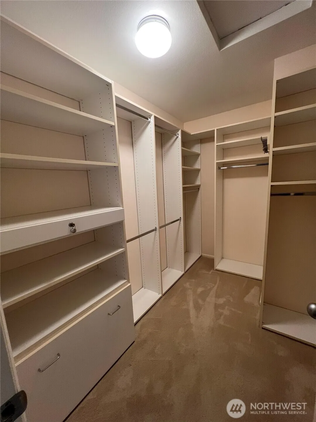 11218 NE 117th Street , Kirkland, WA 98034