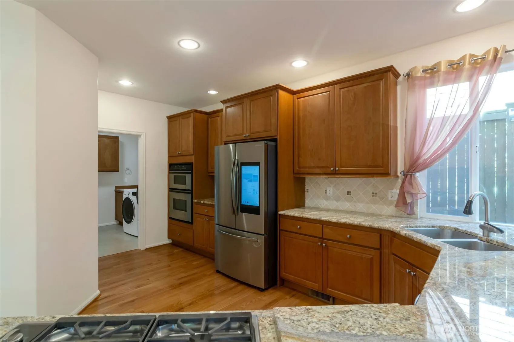 11218 NE 117th Street , Kirkland, WA 98034