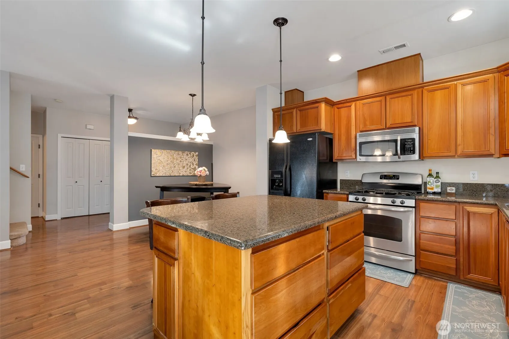 12900 SE 268th Street #C2, Kent, WA 98030