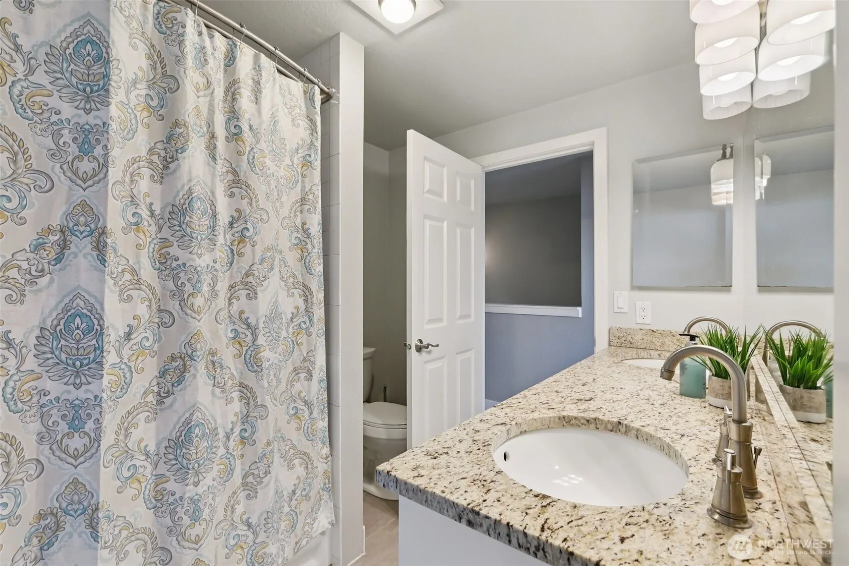 350 4th Avenue S #A5, Kirkland, WA 98033