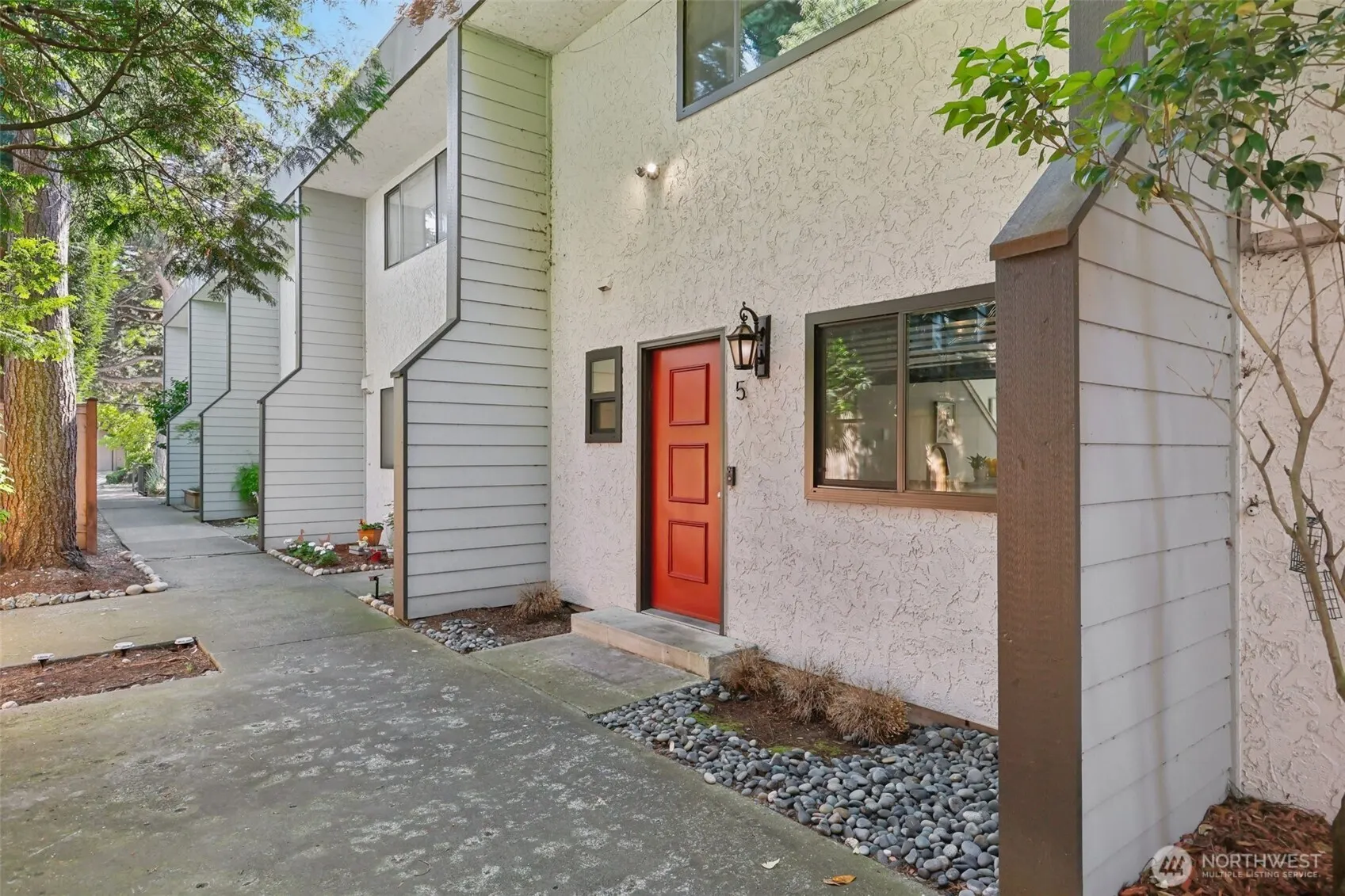 350 4th Avenue S #A5, Kirkland, WA 98033