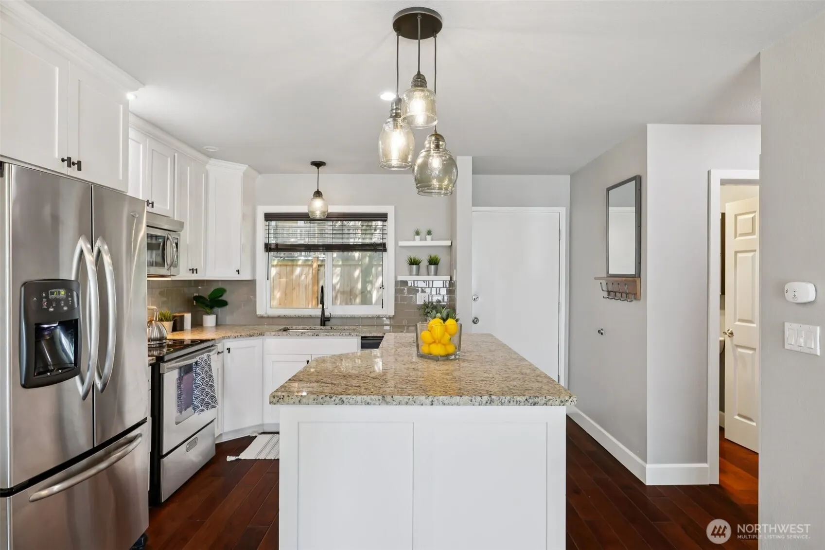 350 4th Avenue S #A5, Kirkland, WA 98033