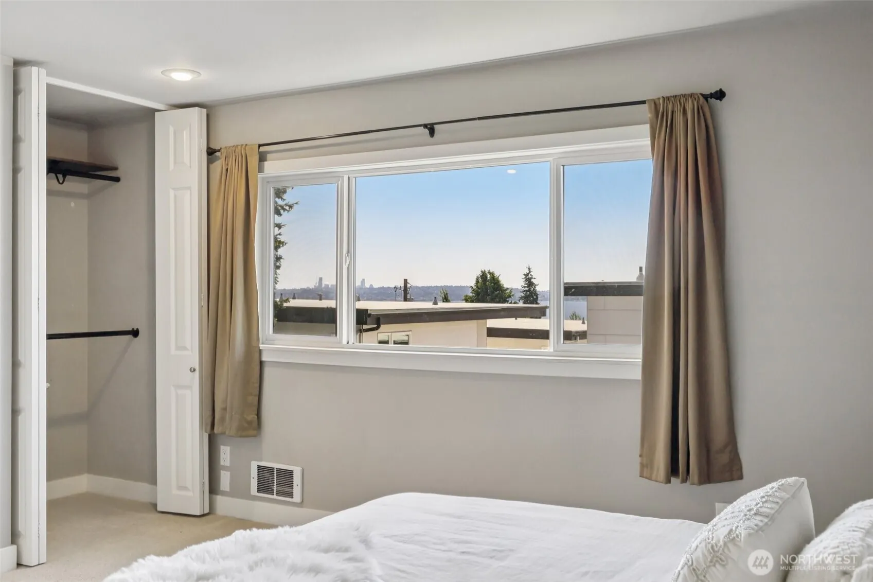 350 4th Avenue S #A5, Kirkland, WA 98033