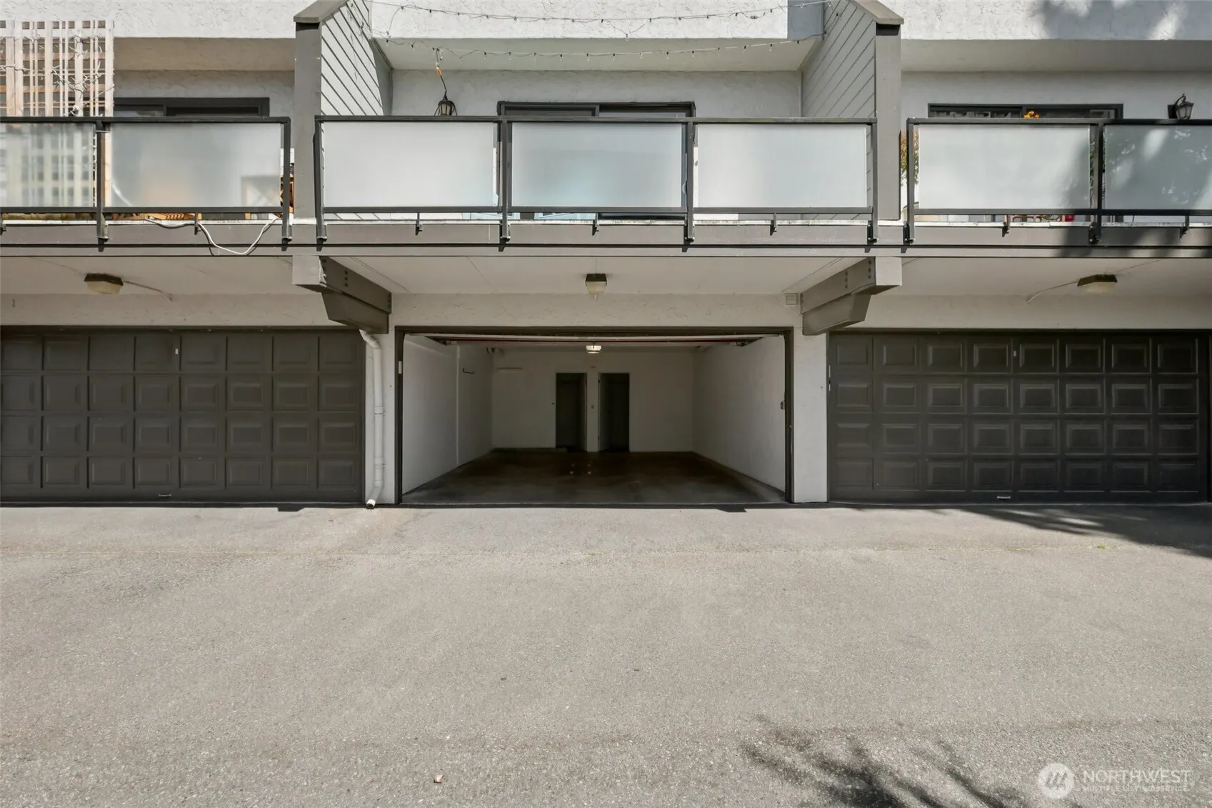 350 4th Avenue S #A5, Kirkland, WA 98033