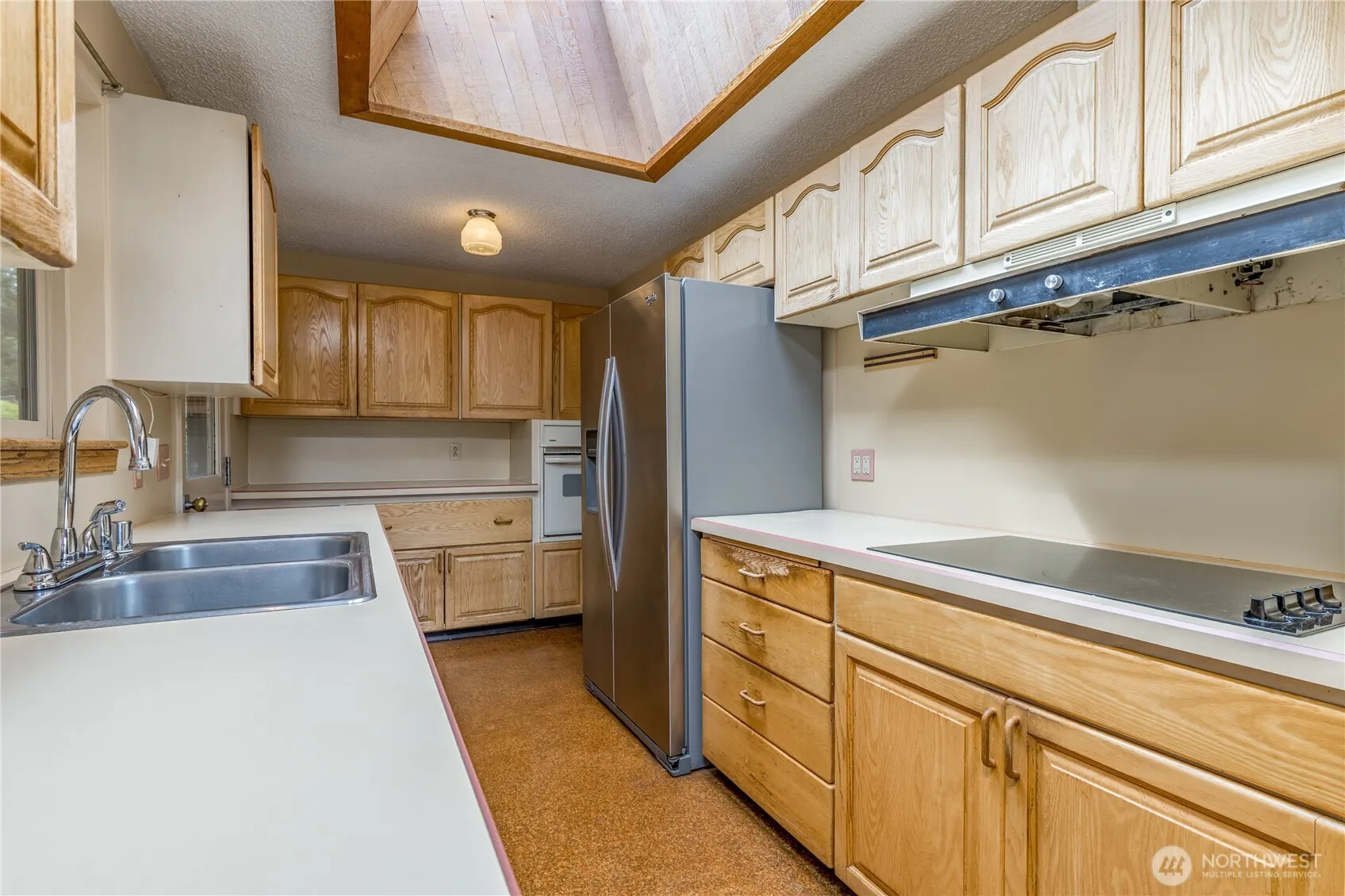 4135 S 239th Street , Kent, WA 98032