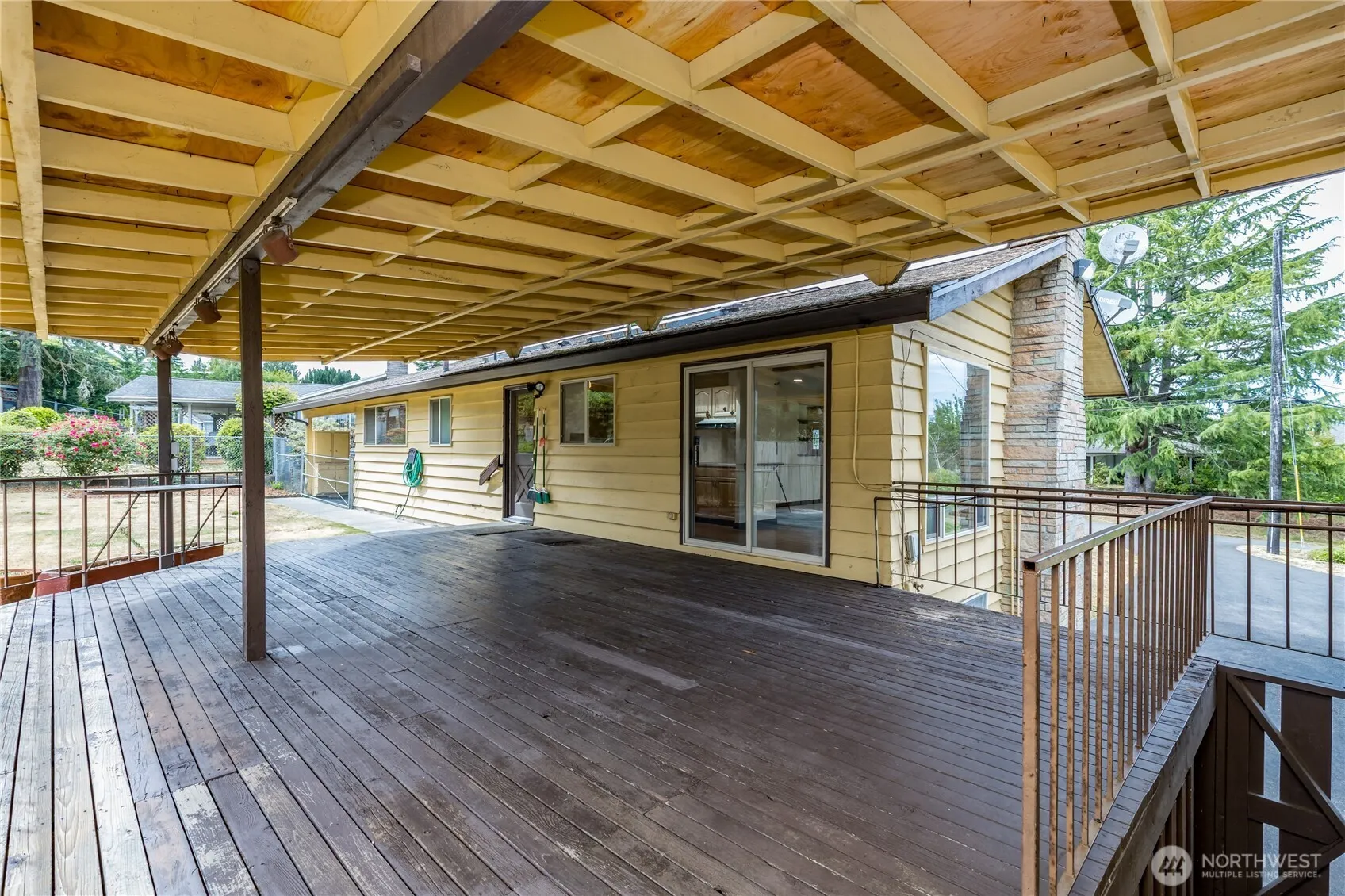 4135 S 239th Street , Kent, WA 98032