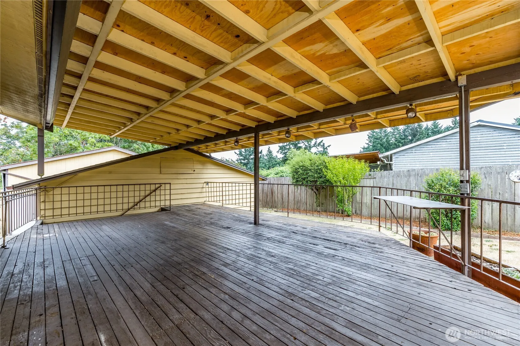 4135 S 239th Street , Kent, WA 98032