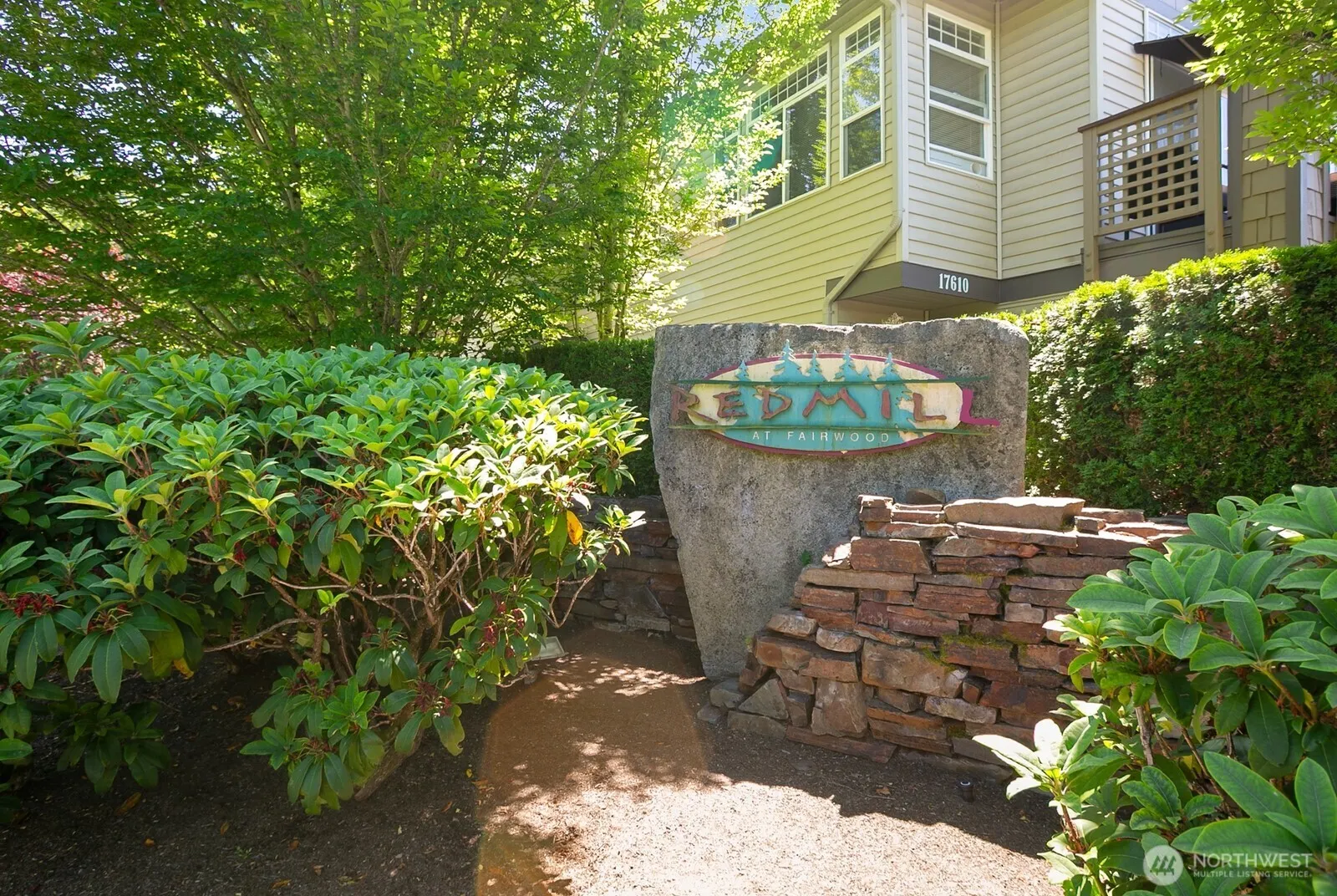 17614 134th Lane SE, Renton, WA 98058