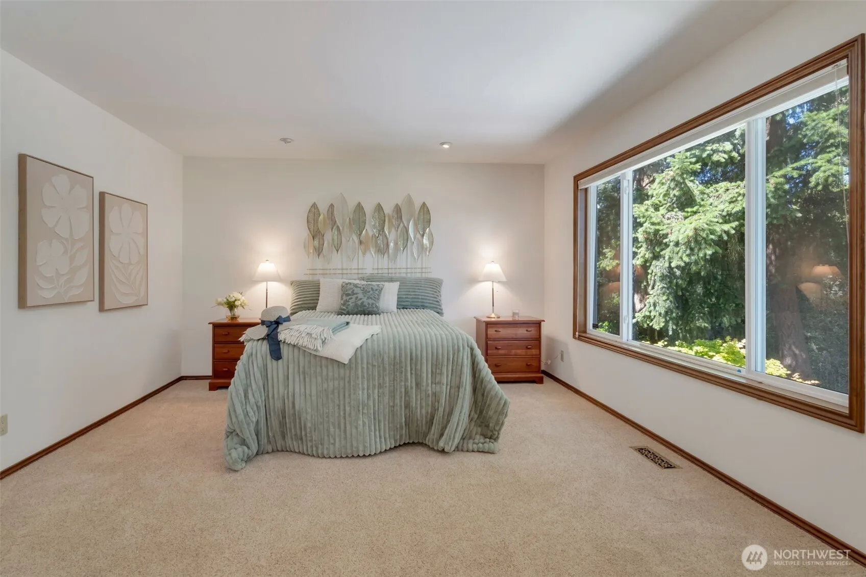 12112 NE 165th Place , Bothell, WA 98011