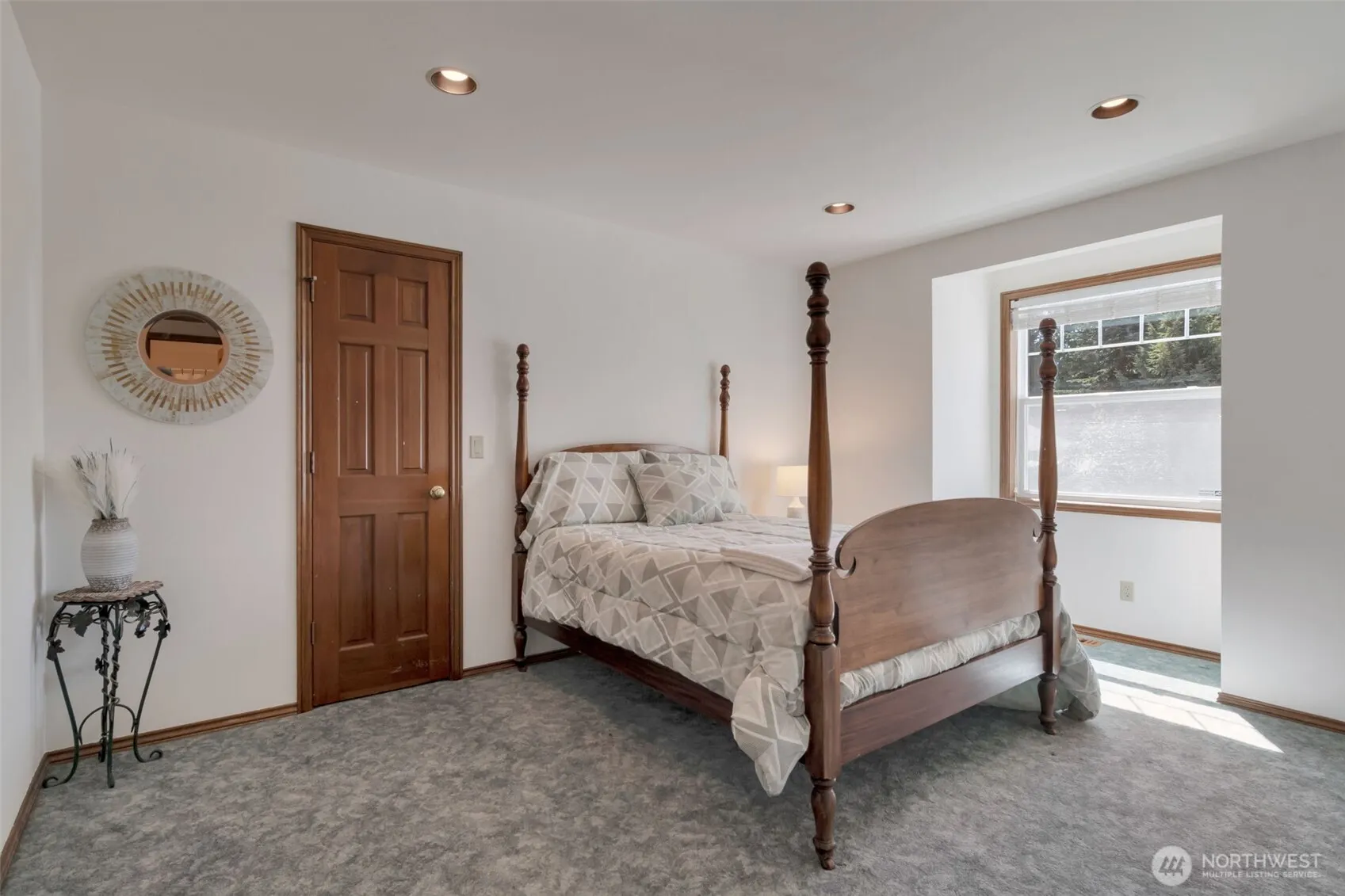 12112 NE 165th Place , Bothell, WA 98011