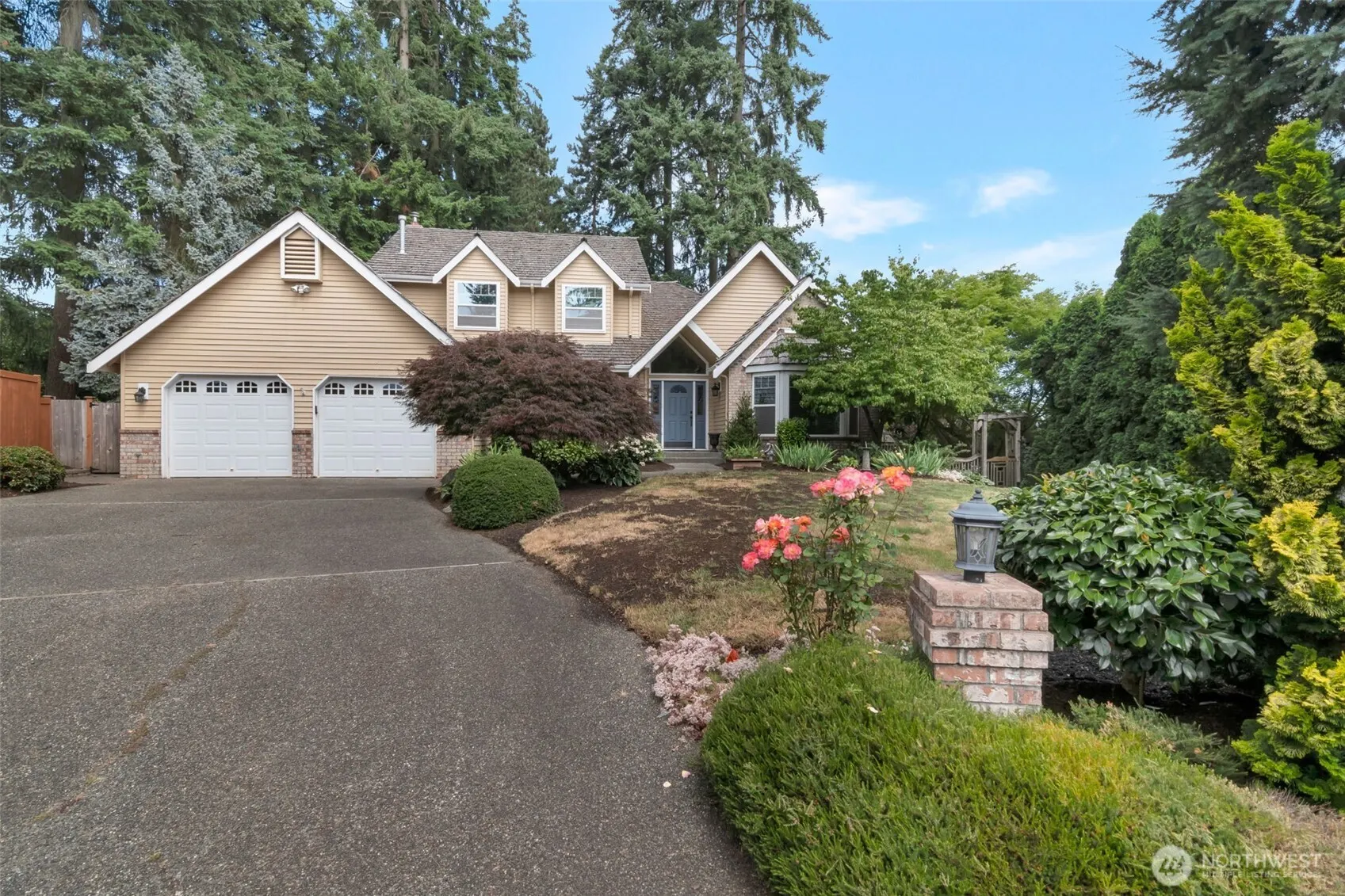12112 NE 165th Place , Bothell, WA 98011