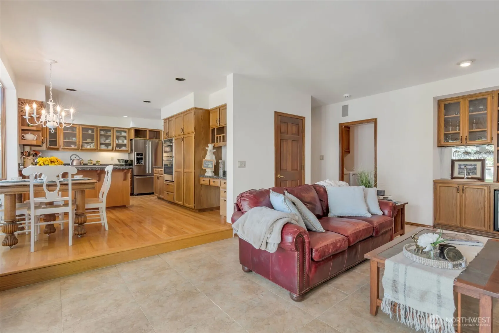 12112 NE 165th Place , Bothell, WA 98011