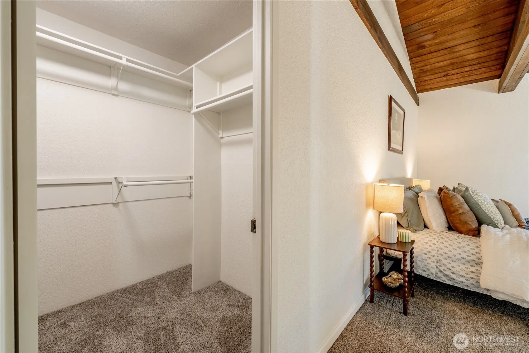 18414 Baldwin Road , Bothell, WA 98012