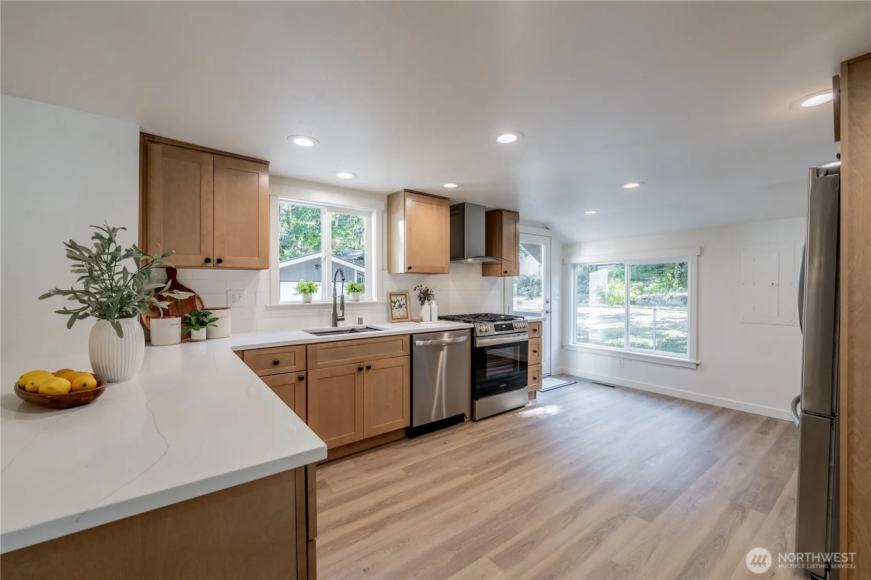 18414 Baldwin Road , Bothell, WA 98012