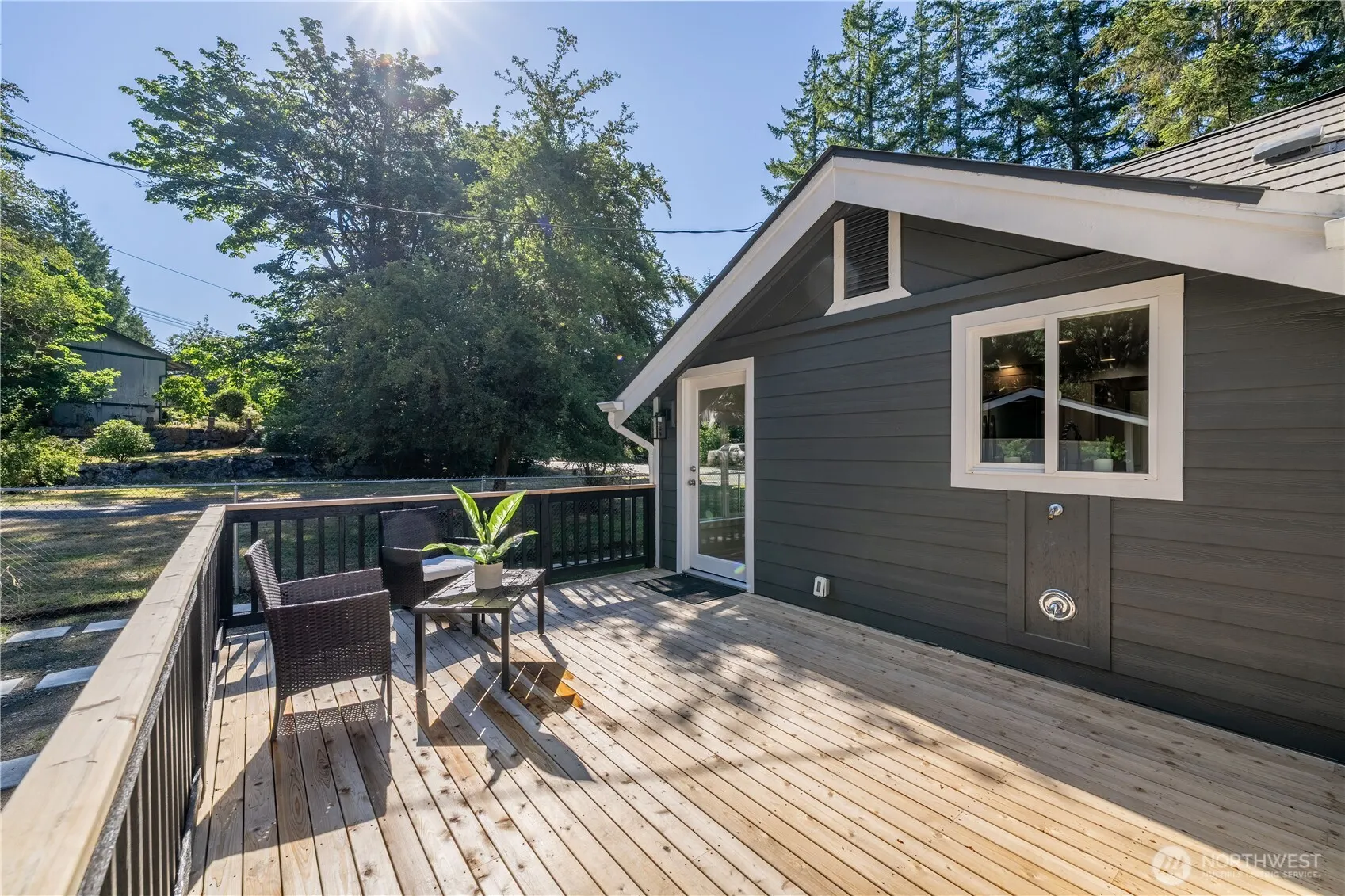 18414 Baldwin Road , Bothell, WA 98012