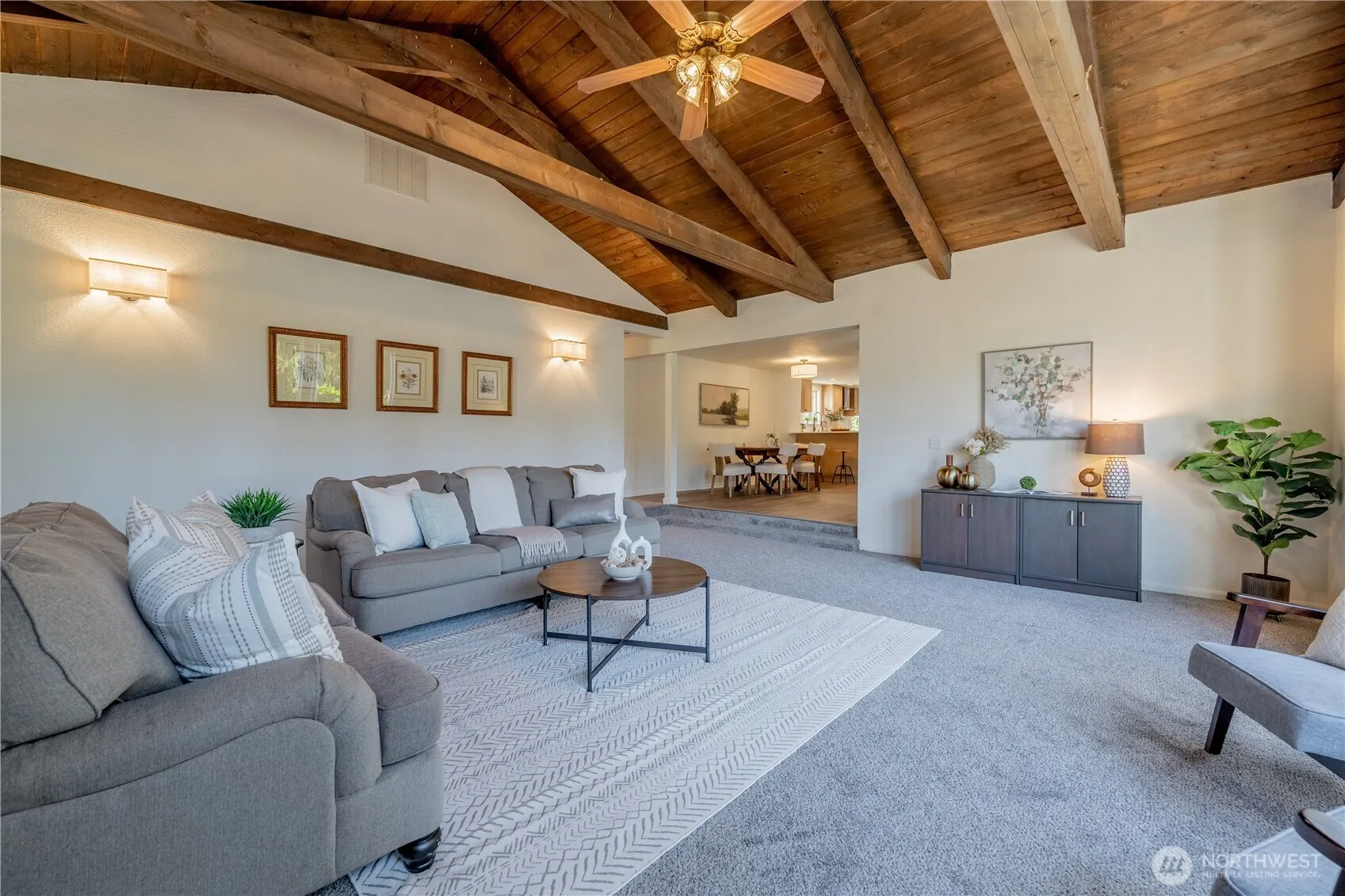 18414 Baldwin Road , Bothell, WA 98012