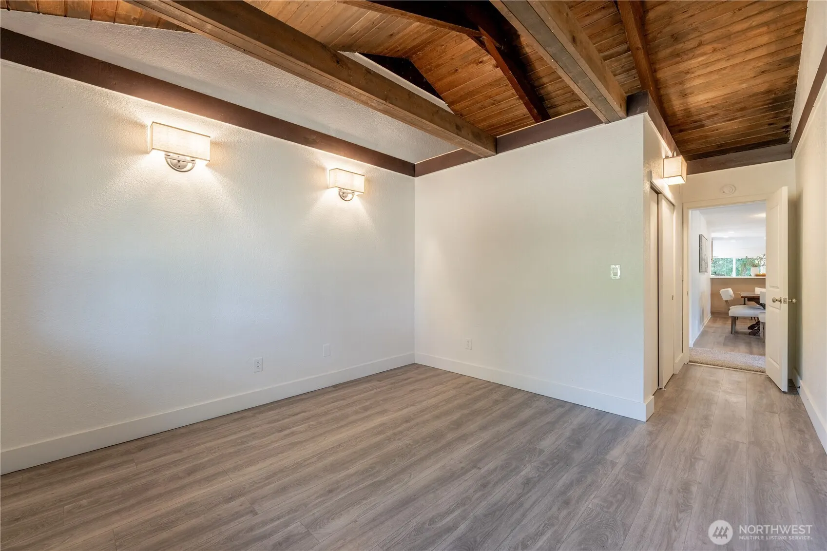 18414 Baldwin Road , Bothell, WA 98012