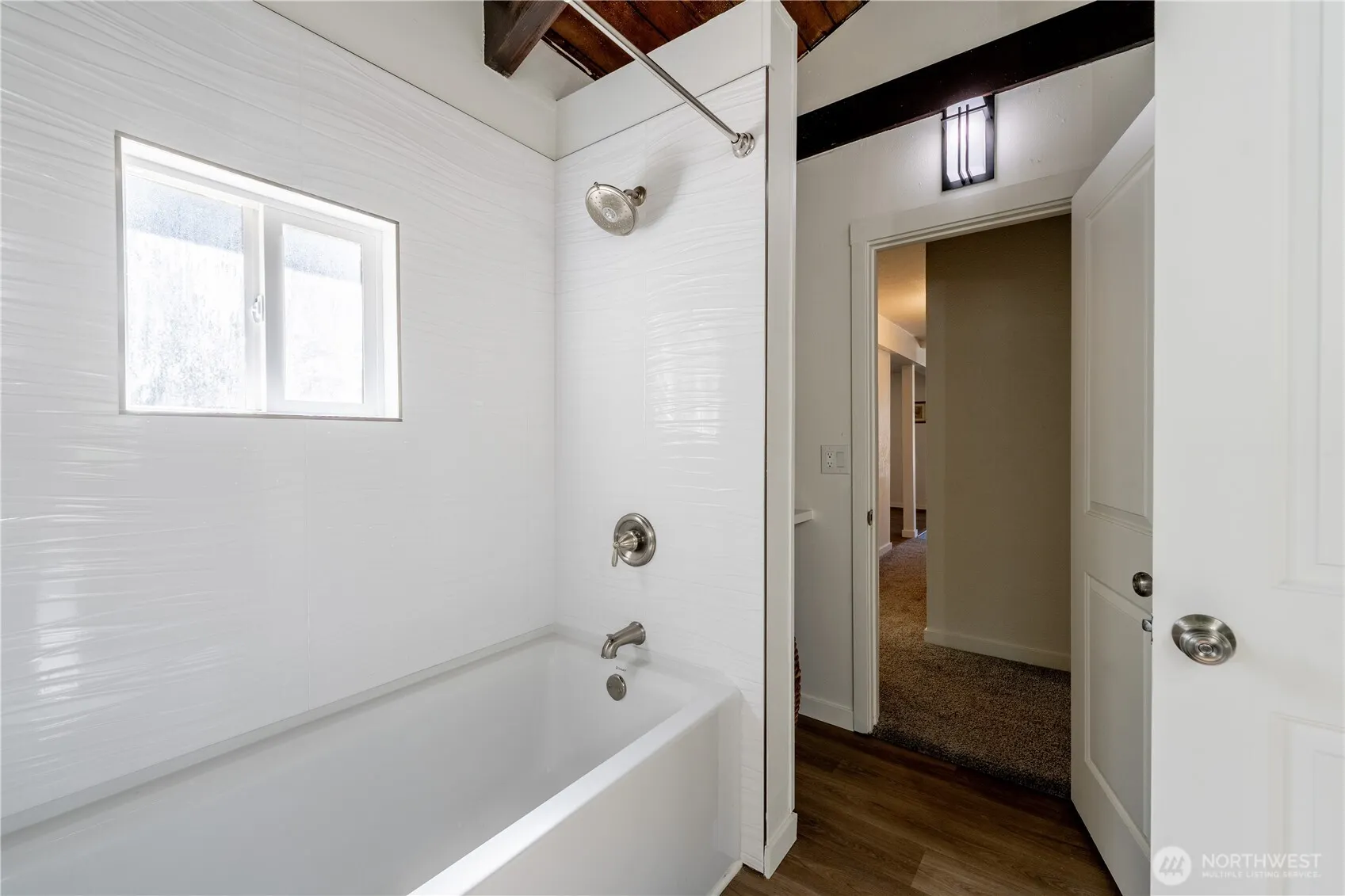 18414 Baldwin Road , Bothell, WA 98012