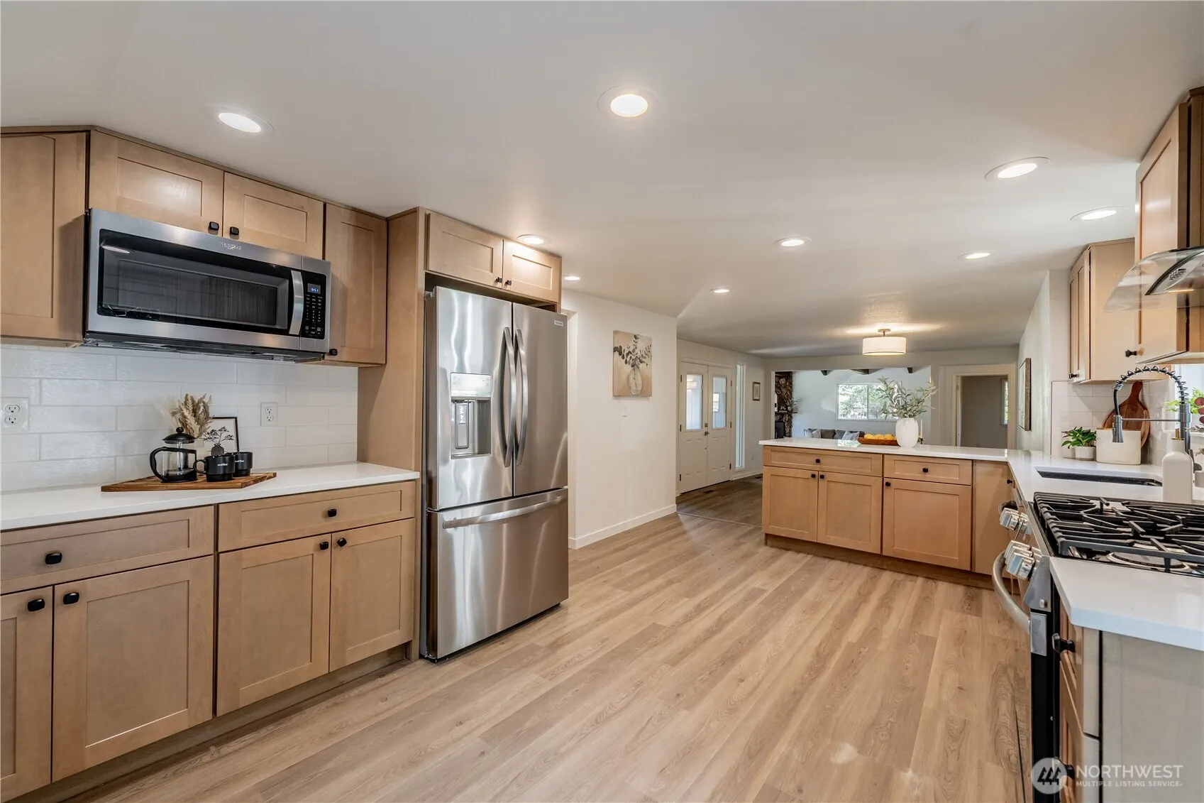 18414 Baldwin Road , Bothell, WA 98012