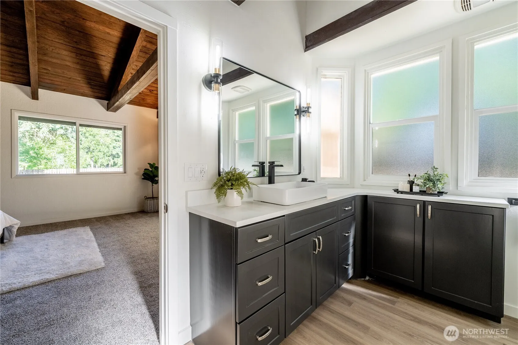 18414 Baldwin Road , Bothell, WA 98012