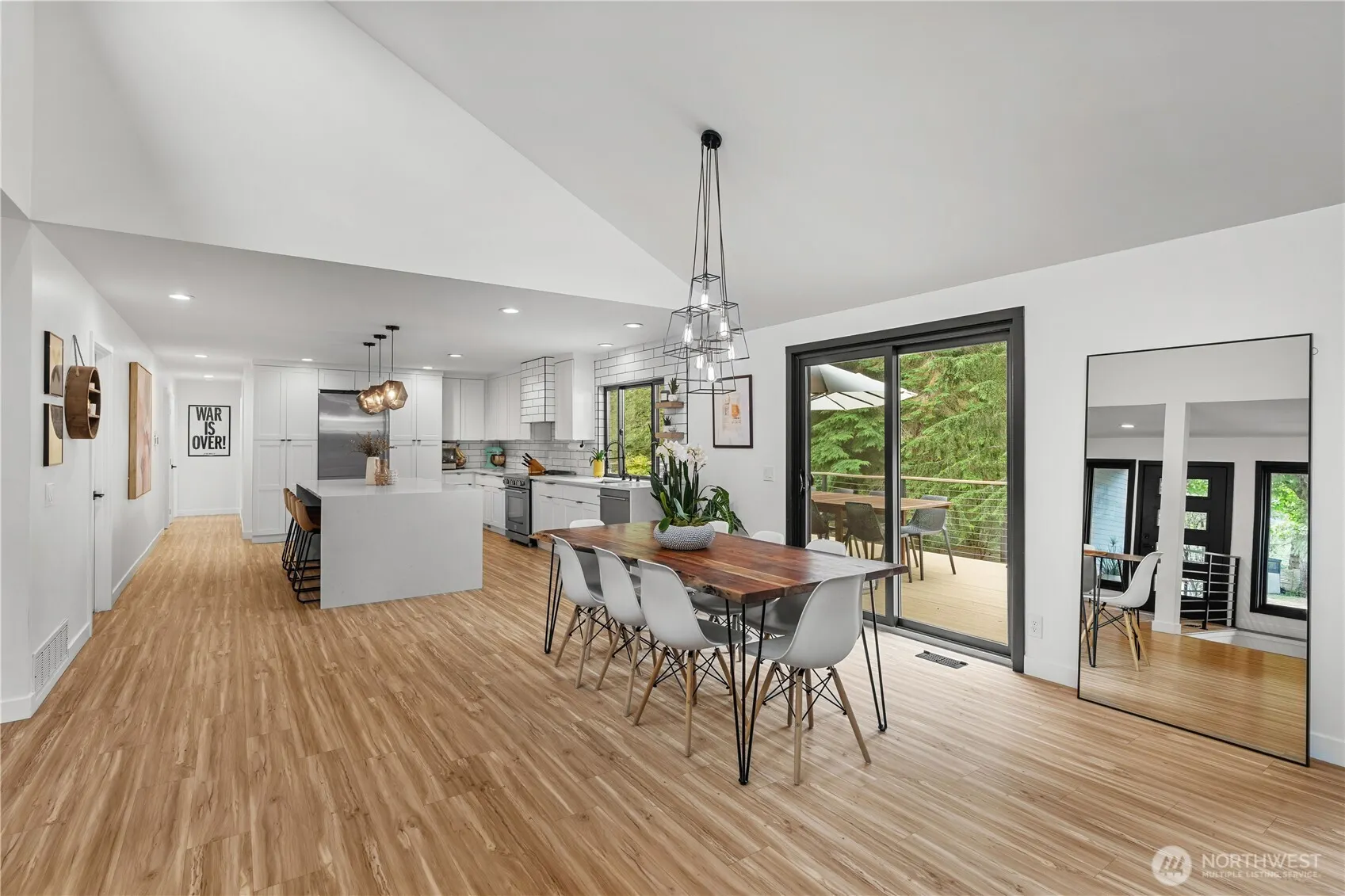 15108 238th Avenue SE, Issaquah, WA 98027