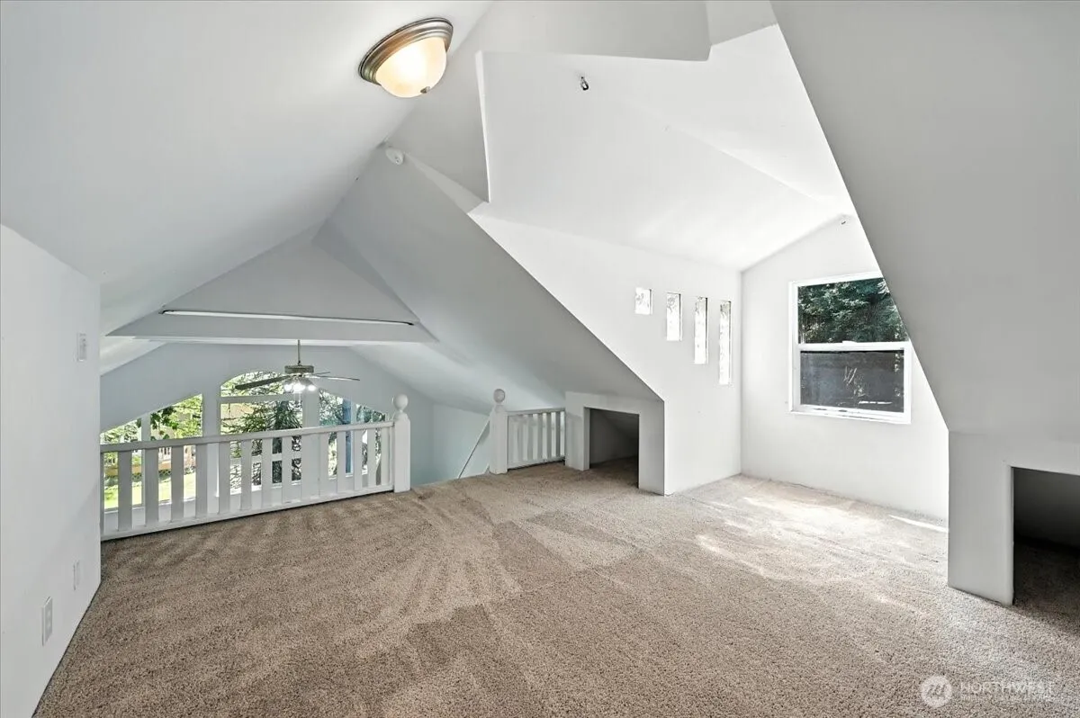 15230 44th Avenue W, Lynnwood, WA 98087-6120
