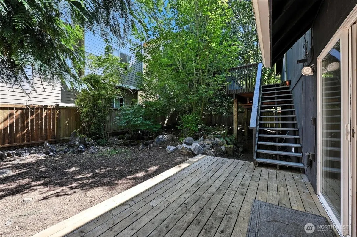 15230 44th Avenue W, Lynnwood, WA 98087-6120